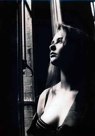 caren01.jpg